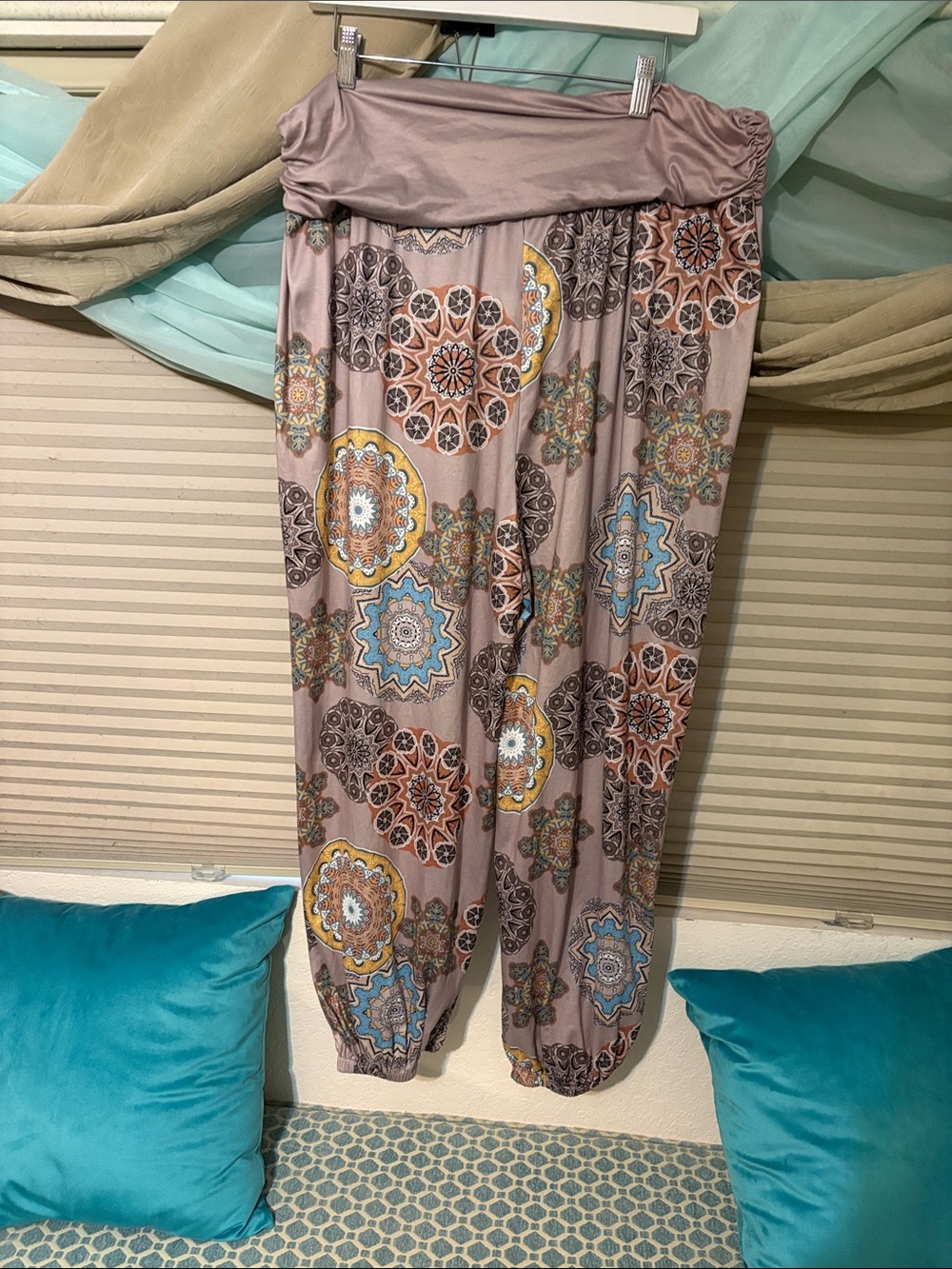 Plus SizeWomen's Taupe Boho Print Harem Pants